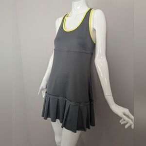 Calvin Klein Performance Athletic Dress – Pleated Hem – Size Small – Grey & Yell